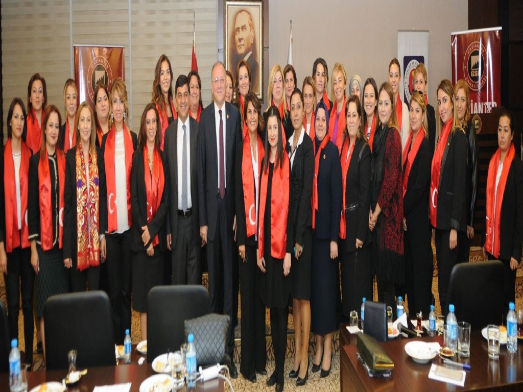 Gaziantep Milletvekili A.Nejat Koçer ve Şehitkamil Belediye Başkanı Rıdvan Fadıloğlu TOBB Kadın Girişimciler Kurulunu Ziyaret Etti